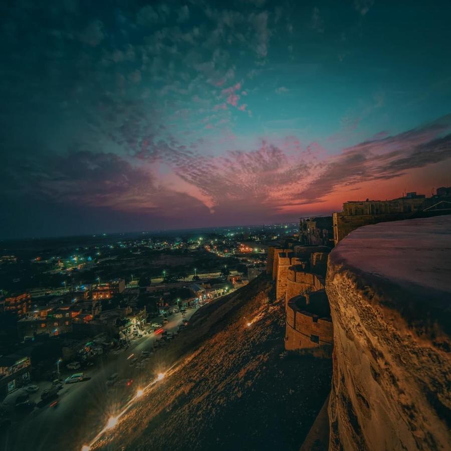 Mud Mirror Guesthouse Jaisalmer Εξωτερικό φωτογραφία