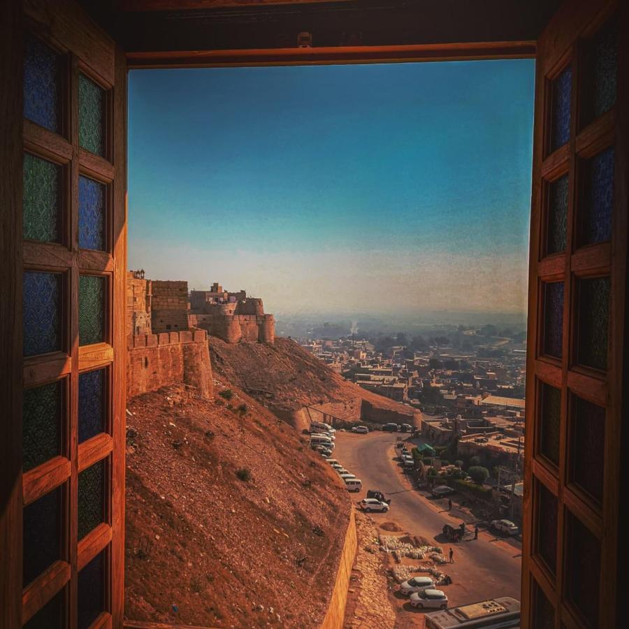 Mud Mirror Guesthouse Jaisalmer Εξωτερικό φωτογραφία