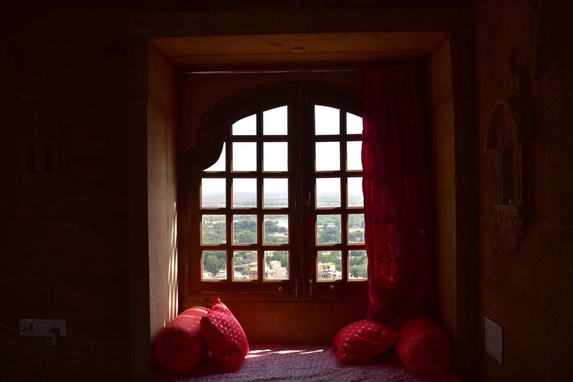 Mud Mirror Guesthouse Jaisalmer Εξωτερικό φωτογραφία