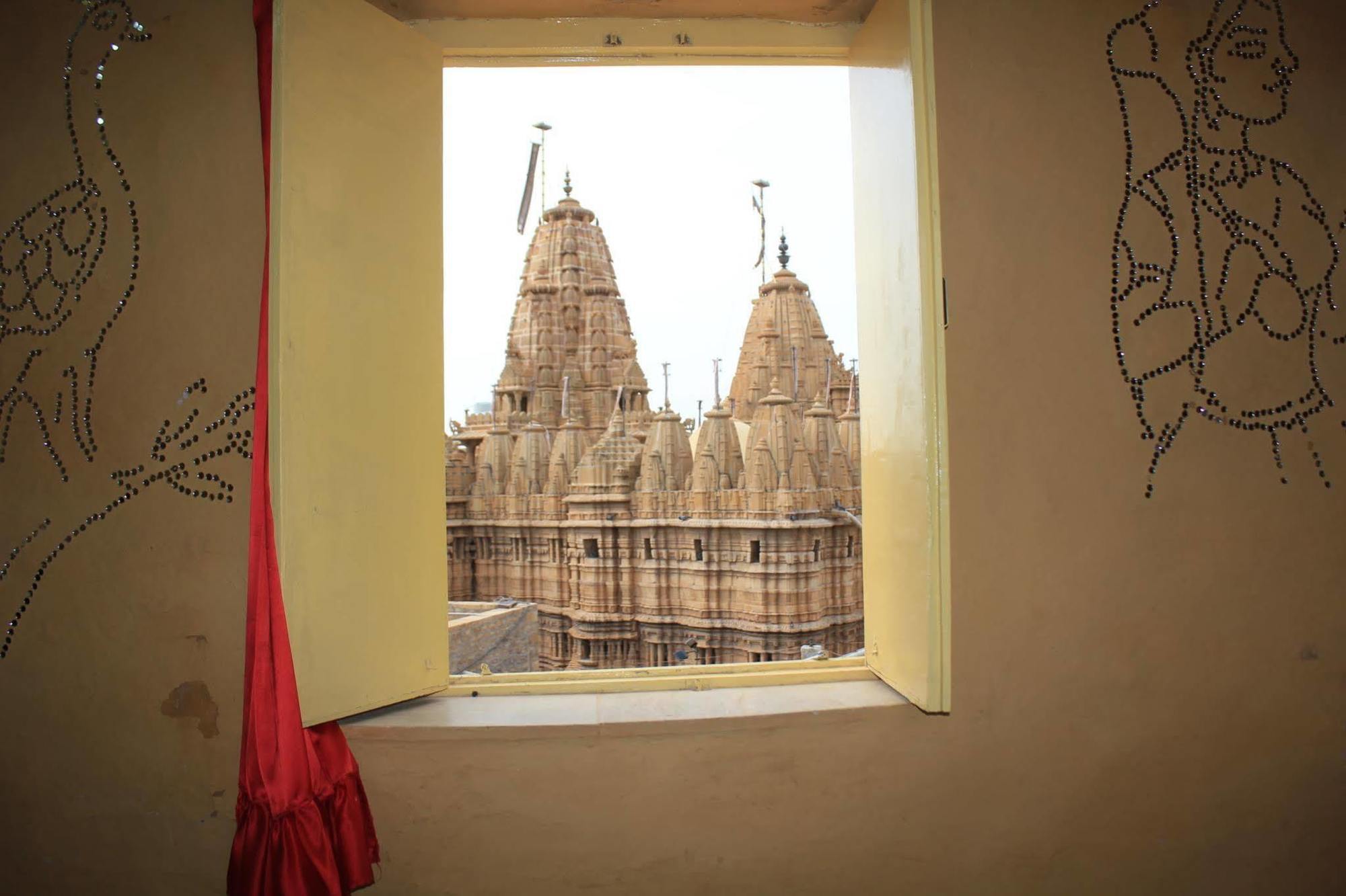 Mud Mirror Guesthouse Jaisalmer Εξωτερικό φωτογραφία