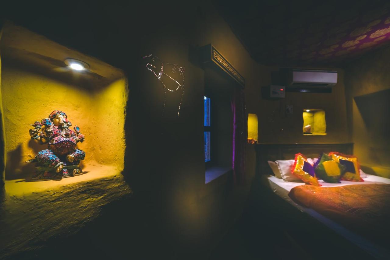 Mud Mirror Guesthouse Jaisalmer Εξωτερικό φωτογραφία